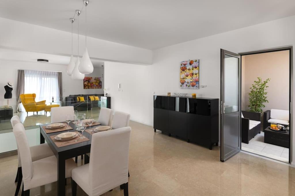 Luxurious And Modern House Near Town And Beach Asgourou Exteriör bild